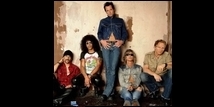 Matt Sorum eltörte a kezét