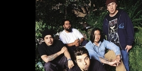 Meghallgatható az új Deftones lemez