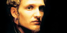 Könyv készül Layne Staley-ről