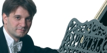 Chopin évadzáró az MTA dísztermében