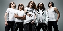 Amoral - megvan az új énekes