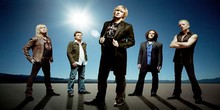 Indie zenekar lesz a Def Leppard