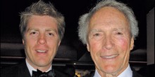 Eastwood zenél