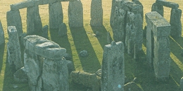 Belesimul a tájba Stonehenge új látogatóközpontja