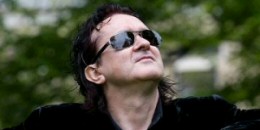 Wayne Hussey: a Mission énekese újra Budapesten