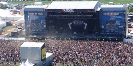 Idén is indul busz a Novarock-ra!