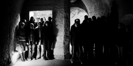 „Oboázzon lelkünknek a fény” - újra látható az első magyar szlengblog-opera