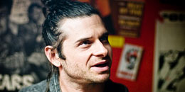Ingyenes lesz a Keith Caputo/Zoli Band koncert
