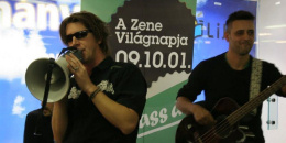 Emeld fel a hangszered a Zene Világnapján!