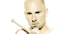 A jazzélet egyik óriás egyénisége játszik Budapesten: Studnitzky Trió + 1