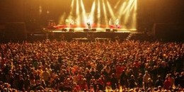 Lassan összeáll a Frequency programja
