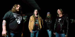 Július 4-én, Saint Vitus (USA)