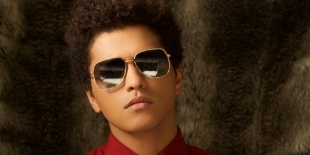 Bruno Mars: Locked Out Of Heaven