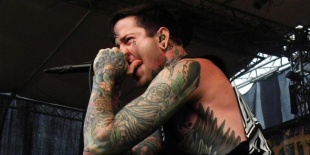 Elhunyt Mitch Lucker a Suicide Silence frontembere