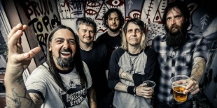Eyehategod, Harm´s Way, Twitching Tongues, I Exist, Pet The Preacher
