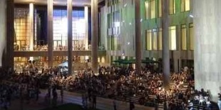 Jazz a palotában - Ünnepi örömzene délutántól késő estig