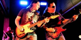 Paul Camilleri and Band Budapesten