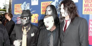 Joey Jordison-tól megvált a Slipknot