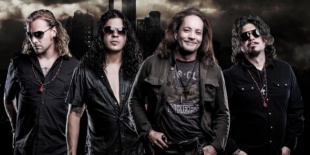 Jake E. Lee: Ozzy egykori gitárosa Budapesten