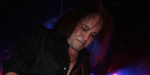 JAKE E. LEE´S RED DRAGON CARTEL