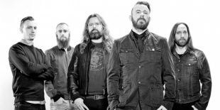 In Flames, Wovenwar, While She Sleeps