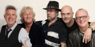 Manfred Mann´s Earth Band: koncert az A38 Hajón