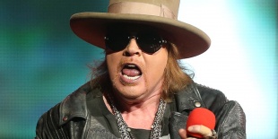 Axl Rose: nekiment az indonéz elnöknek