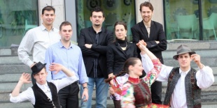 Hamarosan megjelenik az első népzenei karaoke DVD