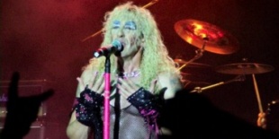 Kiss - Twisted Sister cicaharc