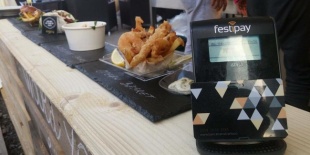 Romániában terjeszkedik a Festipay