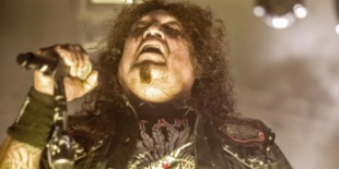 Testament: kígyós játékkal az új albumhoz