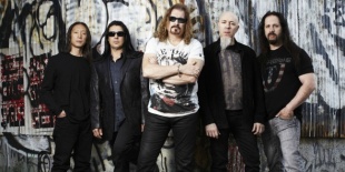 A legendás Dream Theater májusban újra Budapesten