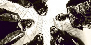 Jövő pénteken Budapesten a Backstage Pub-ban Jeff Scott Soto és bandája