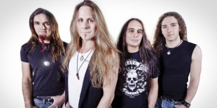 Freedom Call: happy metal Budapesten