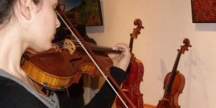 6. Wine and Violin Hegedűkészítők Szalonja - Kelemen Barnabás és Vizeli Balázs koncertje