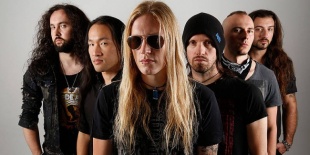 DragonForce: itt a Midnight Madness videója