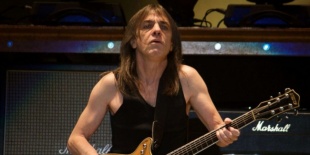 64 éves korában elhunyt Malcolm Young