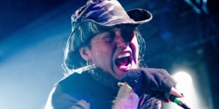 Szívrohamban elhunyt Warrel Dane, a Nevermore és a Sanctuary énekese