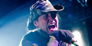 Itt az As Fast As The Others című dal Warrel Dane posztumusz albumáról