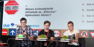 Prevenció és értékes nyeremények a Nagy Diák KRESZ-teszten