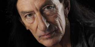 Ken Hensley & Live Fire: koncert az A38-on