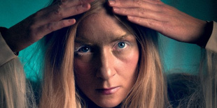 ionnalee (iamamiwhoami) Budapestre is elhozza új dalait