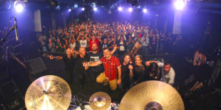 Pink Floyd kedvencek az A38 Hajón