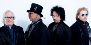 TOTO: a 40 éves jubileumi turné után leállást terveznek