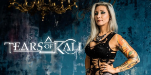 A Tears of Kali új énekesnője: Karai Anna