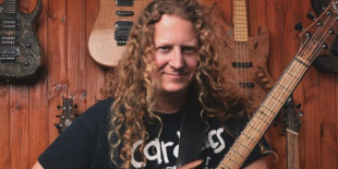 A Voivod gitárosa a koncertet filmező nézőkről