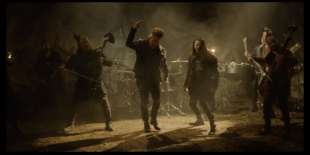 The Hu: a Papa Roach-os Jacoby Shaddix énekével hallható a Wolf Totem dal új klipje