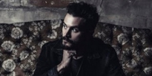 Michael Malarkey: pénteken nálunk is bemutatja új lemezét a Vámpírnaplók sztárja