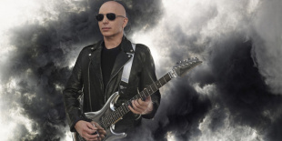 Joe Satriani a Barba Negra Track-ben