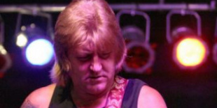 66 éves korában elhunyt Paul Chapman, az UFO ex-gitárosa